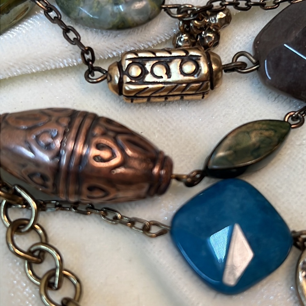 Chico’s 2 strand multi stone bronze and copper tone 39 “ necklace. Pre-owned.